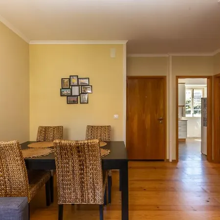 Wine Apartment *